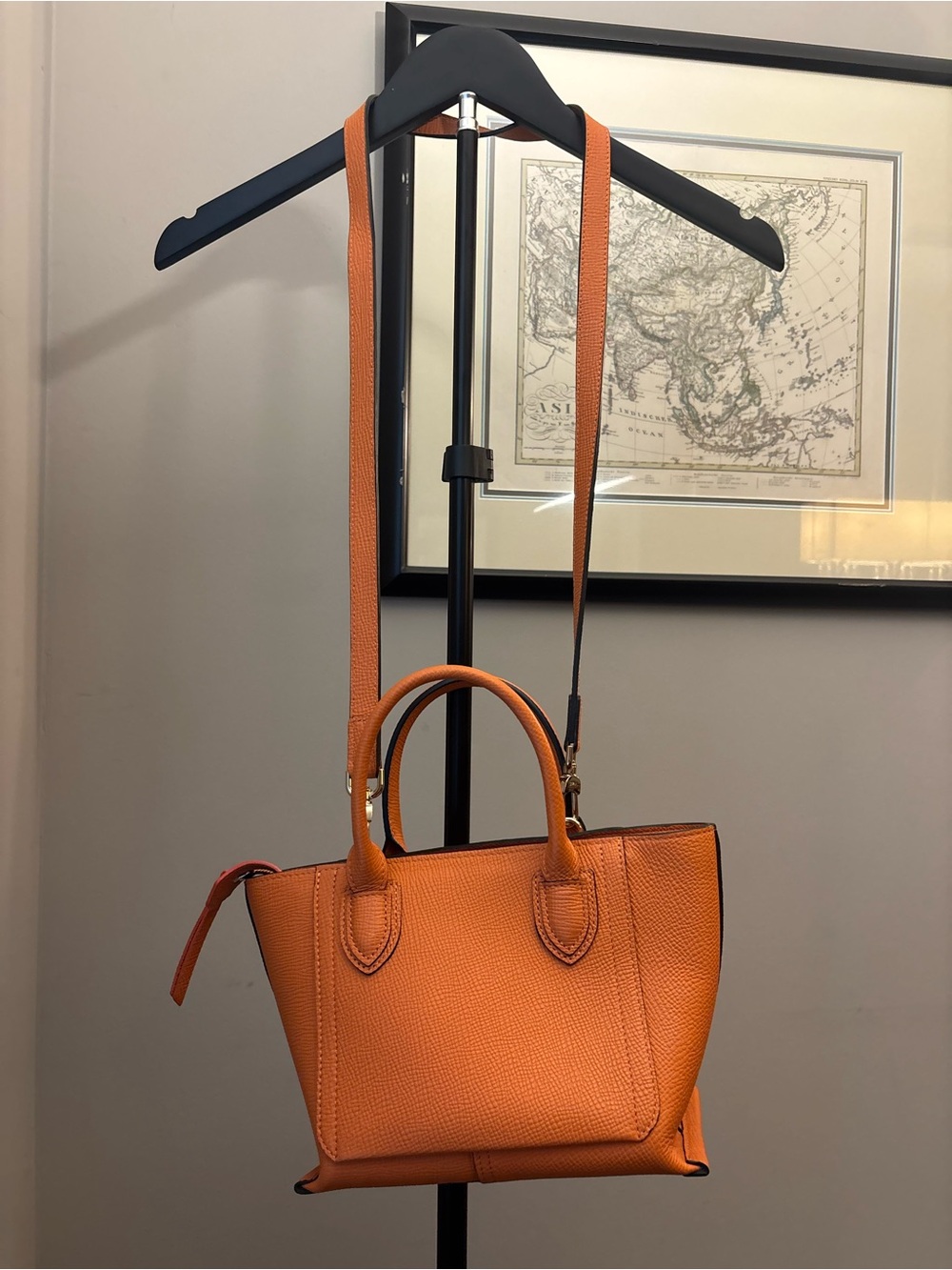 Longchamp Orange Leather Structured Tote Bag with Crossbody Strap - Picture 6 of 6